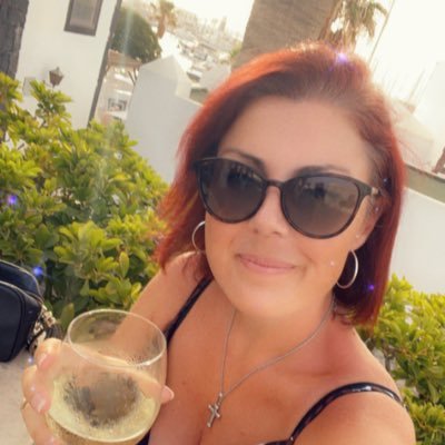 Director of English, mum, wife - just a person trying to stay sane in this hectic world