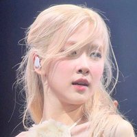 ali (@alicebeajane) 's Twitter Profile