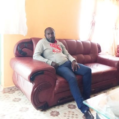 OndusoHansley's profile picture. 08/01/'90s