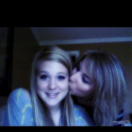 mickelene's profile picture. 