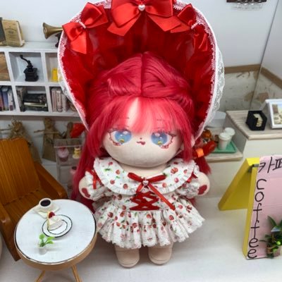 EmilyYuk17964's profile picture. 성인/솜인형들과 sd한명,usd두명 오너/고양이사진도 가끔 올라옵니다!🖤