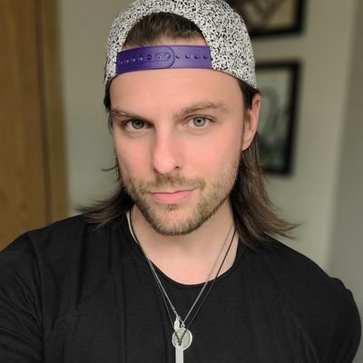 Healthcare Tech | Musician | Minnesotan | He/Him (opinions my own)