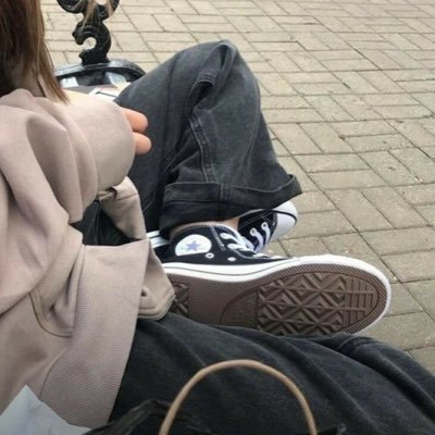 xyechives's profile picture. a lawyer in the making ⚖️ #studytwt