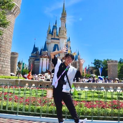 01社会人1年目/ラプ様推し/ショパレどっちも好きです !!最近一眼レフを買いパーク内の写真を撮ることによりハマってきています。ディズニー関連好きな人も是非フォローお願いします