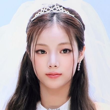 goeunconic's profile picture. gumi only