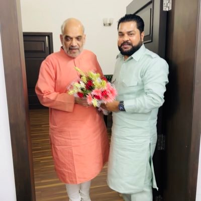 ㅤ ㅤ ㅤ मेरे मार्गदर्शक मेरे आदर्श माननीय श्री @amitshah जी 🙏🏻