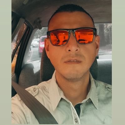 Betio90210's profile picture. * Británico, ojos azules, actor, 1,85 de estatura, ese es Henry Cavill, yo solo soy buena onda ☺️ 
* GUATEMALA 
* VISCA EL BARÇA!!