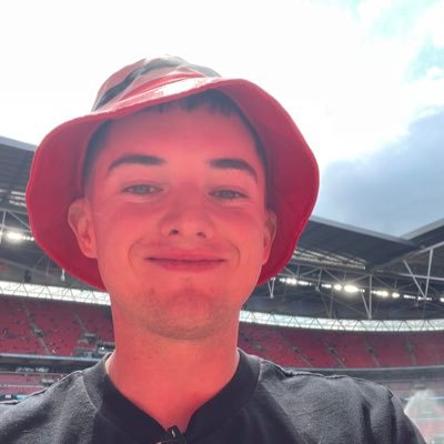 AlexxM95's profile picture. yanited