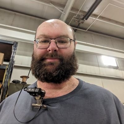 late 30s terminally online shop dipshit. retro gaming dirtbag/repair & card guy for fun.