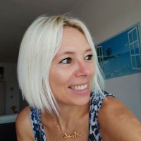 Aranka Korosi (@sonoara) 's Twitter Profile Photo Aranka Korosi (@sonoara) 's Twitter Profile Photo