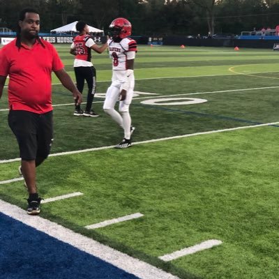 qb class of 2027 old Redford high school 6’0 165 student athlete 2.5 gpa .. 3137208458