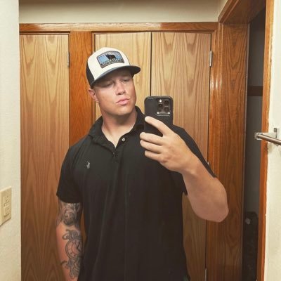 Johnson45299's profile picture. what goes around comes around