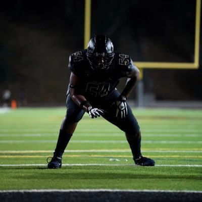 Calabsas High School Offensive Lineman #54 6'4 275 C/O 2025 1st Team All Marmonte, All County Ventrua Email awsimon3@gmail.com Phone number 323 803 9992