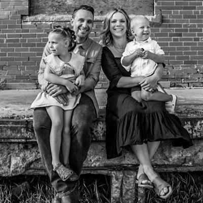 Father to Madden and Munroe | Husband to Lenae of Roe Design Studio | Farm Management Consultant with @Backswath