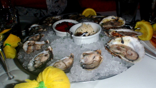 debanddave's profile picture. Enjoying life with friends, great meals and great wine.