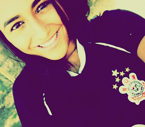 Marielle_Costa's profile picture. Naturalmente gentil, sarcástica, irônica, modestamente infantil, corinthiana, sonhadora nas horas vagas, timidamente melodramática, mas de um modo geral Feliz!