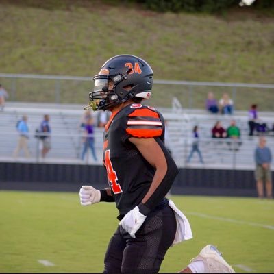 2025 | RB/LB | Powhatan Highschool | 5,10 - 175lbs| https://t.co/nSGh1GHStG