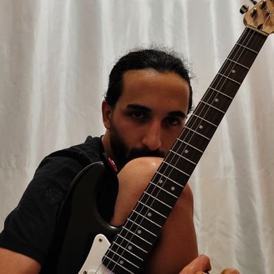 Musician.
Sharing all kind of Rock'n Roll I love.
Pictures, videos, small chats about music and guitar, and more. Welcome.