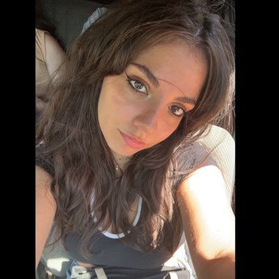 pamela_saadd's profile picture. Asked myself if I was the problem and we said no