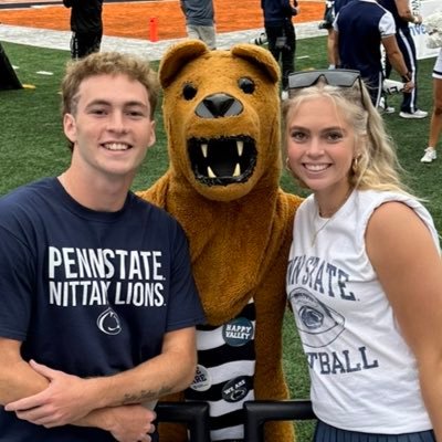 Sarah_Hutch4's profile picture. 