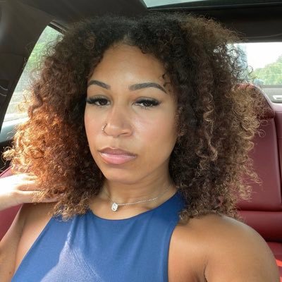 goldendomm's profile picture. univ. of pittsburgh alumna👩🏽‍💻