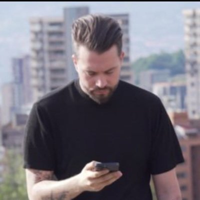 Official Handle:- @velcro
Scaling eCom brands into Amazon. Amazon Private Label Founder. Sold 30M+ Across Amazon, SaaS, CRE. 1x Crypto Exit.
