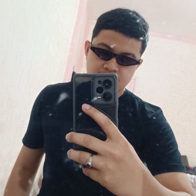 MarkCostante's profile picture. ”Whatever you are, be a good one.”😂                            https://t.co/7mivynZQel…