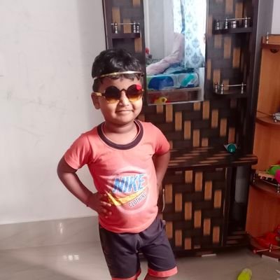 DampiY91013's profile picture. 