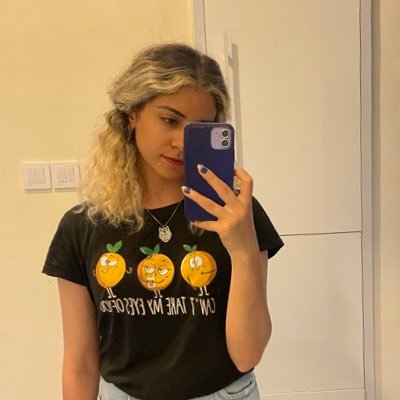 paripariu's profile picture. Loading...