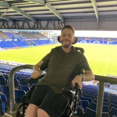 25 MCR , 3 x award nominee 2023 ,Podcaster @LowerLeagueLook ,broadcast journalism graduate @SalfordUni and @_OADID founder/member / representative - #oafc