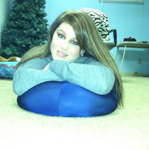 HeleneDuncan's profile picture. #1luscious3