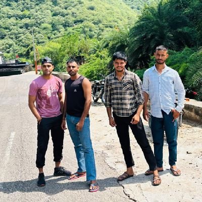 AjayBaisla20's profile picture. जय हो सनातन धर्म रक्षक क्षत्रिय वीर गुर्जर प्रतिहार सम्राट मिहिर भोज 🚩🔱🙏🚩💪👊

जय हो अंतिम हिंदू हृदय क्षत्रिय वीर गुर्जर सम्राट पृथ्वीराज चौहान🙏🚩🔱🚩💪👊