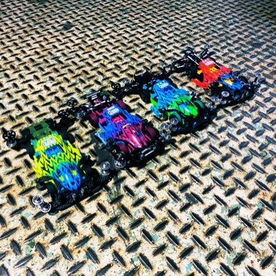 関東周辺で主に遊ばせてもらってます☺️ 遠征ツアーもたまにしてます🤗よろしくお願い致します✨ピットスペース収納選手権世界ランク66位。北海道は第二の我が故郷😁【2017/3/1〜大人になってからのミニ四駆開始】