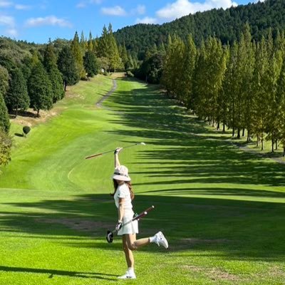 2022.2月ラウンドデビュー⛳ 2022.12月100切り達成㊗️2024.1月90切り達成🏌️‍♀️看護師(ICU)🤍BBAですがゴルフしてる方仲良くしてください🩶女子大歓迎🐰ゴルフ日記⛳️ベスト:89🔴 コメント喜びます️🩵DM× ☆I’m so fucking grateful for my ex