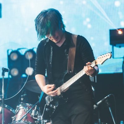 ギタリストで編曲家、時々作曲。垣内倶楽部(愛内里菜バンド)。AIBECK/LEIWAN/EMPATHYのサウンドP。works→LiSA/日向坂46/Runaar/伊藤美来/アノエリカ/佐野仁美/Joanna/ドリモン/ハイスピ/サクハナ/スイアレ etc…ex.onelifecrew