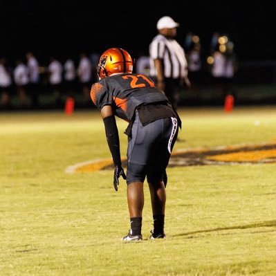 DB at Churchland high 🚚 |2025|5’10|160lbs|3.6 gpa|Email:jordanhayes21@icloud.com 📞:757-606-7035 NCAAID#2211730033 #CHS #CB #DB