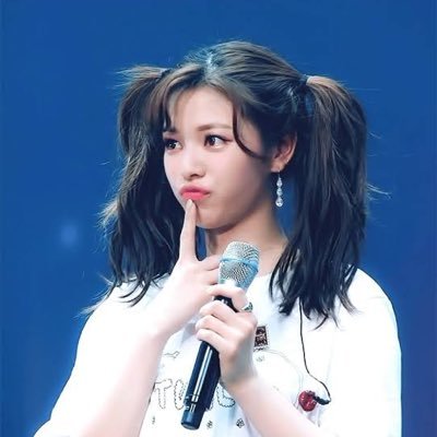 jeongyeon012_s2's profile picture. 07ジョンヨンペン🍭💚