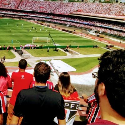 Corneto futebol & política internacional |
CEO de MEI