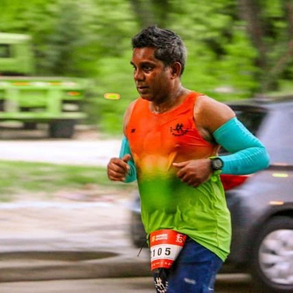 Journalist, Long distance Runner, News anchor, Football Referee, Social Worker, Founder & GS @FitRunners, Side role actor in Web series and films 🎥