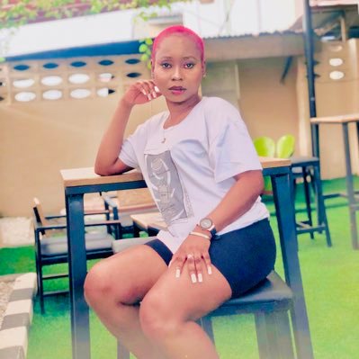 JoyFav8's profile picture. Lover of fun