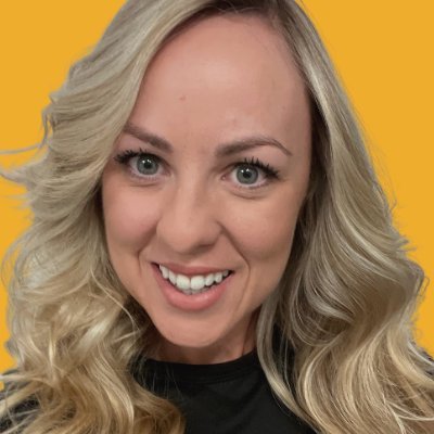 amandamtoms_'s profile picture. Live & breathe all things #Sales | SaaS Nerd | Developing the next generation of great B2B sales leaders