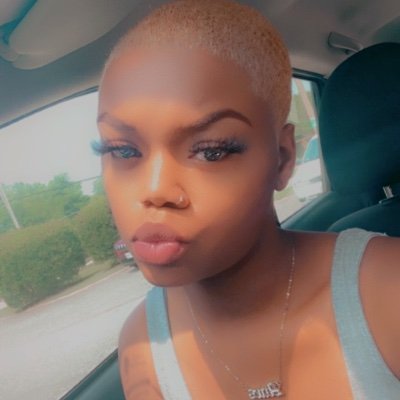 1 : 1 💫 | Gianna 🧡🌼 | Nothing can dim the light that shines from within ✨