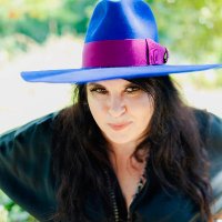 Michele Knight/Written In The Stars 💙(@MicheleKnight) 's Twitter Profile Photo