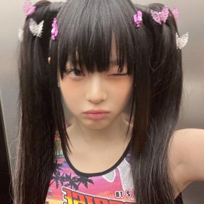 littlebearsh_'s profile picture. ♡ 𓈒 🐇˚ ขายเสื้อผ้า , ขายของสะสม , เปิดหาร ( sell = delete ) #revilittleB #updatelittleB #trackinglittleB