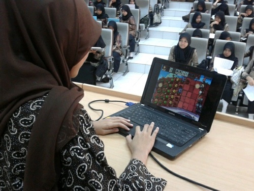 CummAwi's profile picture. 