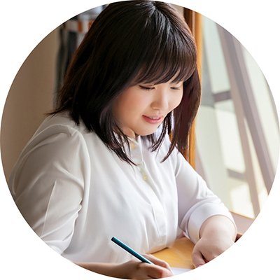 AIを使った画像生成をたのしんでいます🌻
本業は広告関連のデザイナーをしています🖌
制作環境は、RTX2060 + Stable diffusion forge (SD1.5) です
