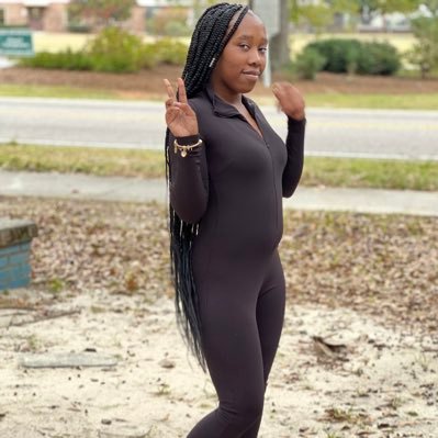 _Tinyxx2's profile picture. 