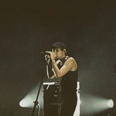 dominika_lou's profile picture. she/her, ot5