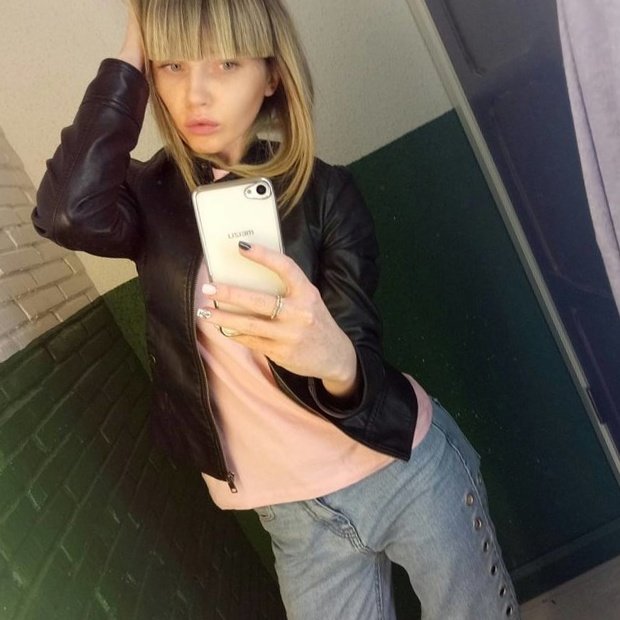 SarahDonze8186's profile picture. 26歳/社畜美容師→FXトレードで月収60万以上/会員制FXコミュニティ運営🌱現役プロのトレードをマネるだけで日給3万円超えプレイヤーが続出中✨無料モニター募集中です！フォローしてくれた方限定でDMにてご招待📩