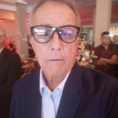 Corretor de imóveis há 45 anos, piloto de lanchas há 25 anos todos os dias no Rio de janeiro e Barra da Tijuca